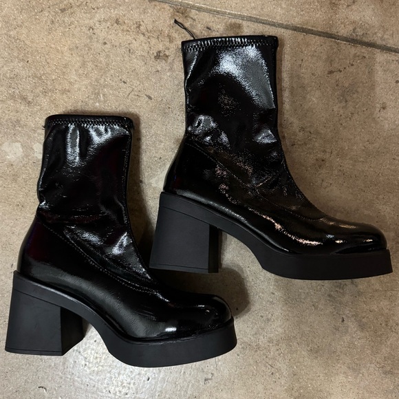 Zara Patent Boots Platform - Picture 6 of 7